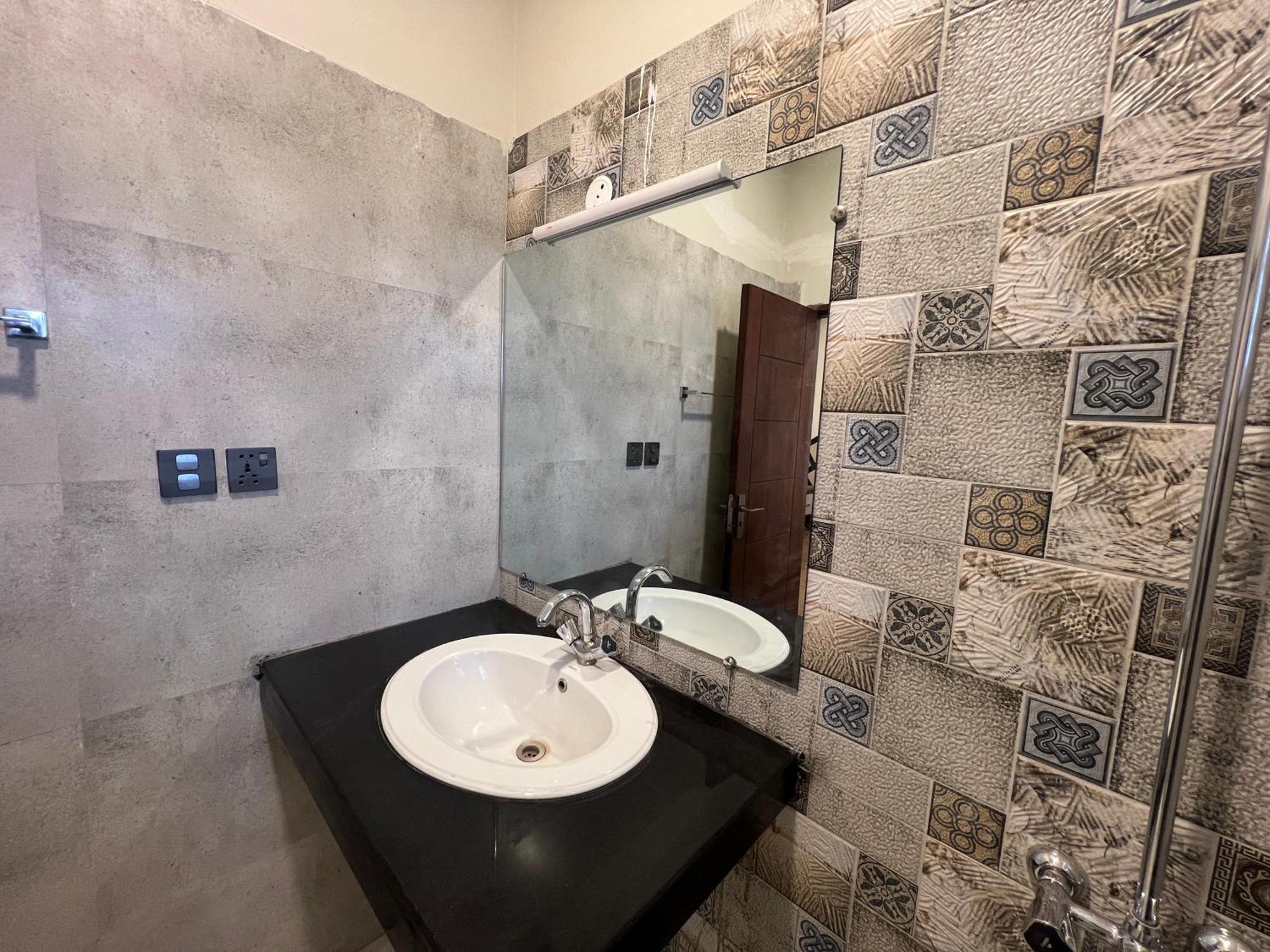 Deluxe King Room In Silverscape Residence Rawalpindi Exteriör bild